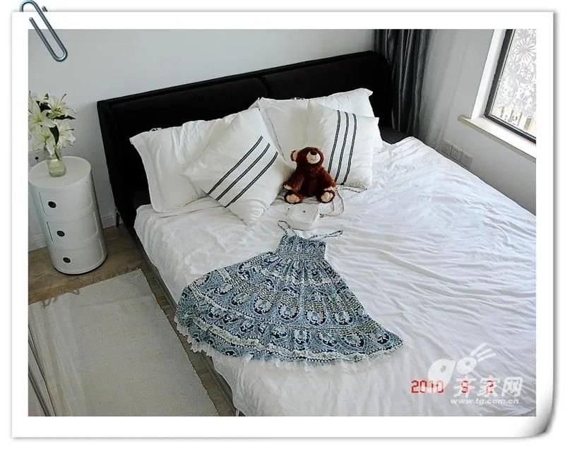 网友打造2室2厅自然纯净简约之家 毕业照&软装心得