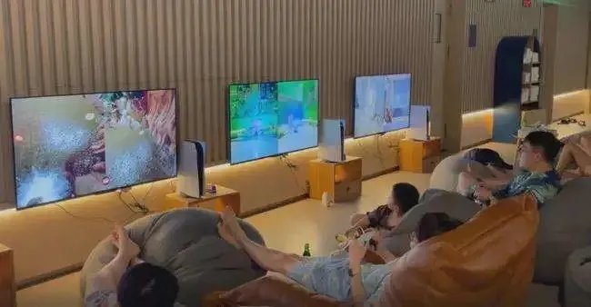 你网吧开黑没来的队友，可能都在洗浴中心敲背