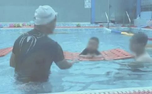 梦见游泳池是什么意思