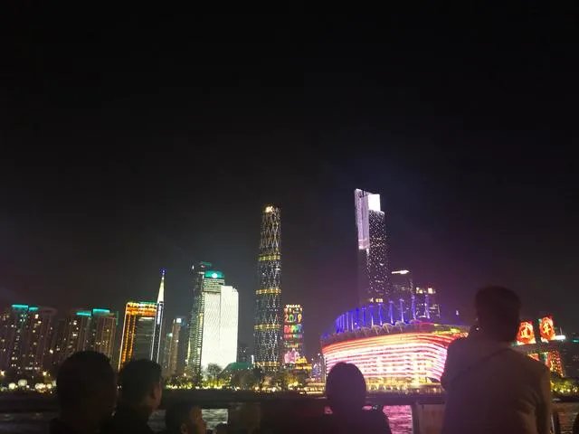 广州珠江夜游好玩吗？