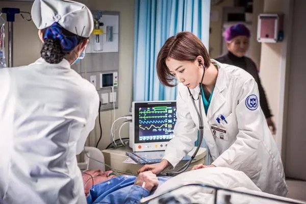 新冠肺炎灭活疫苗预计12月底上市，上市后是免费接种吗？