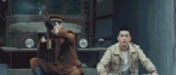 如何评价屈楚萧和陈钰琪主演的电视剧《古董局中局之掠宝清单》?