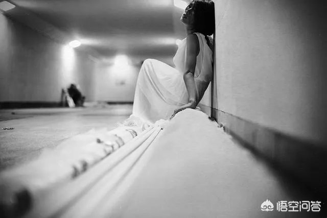 儿女对父母不管不问、一点不尽孝，应该把他们送上法庭吗？