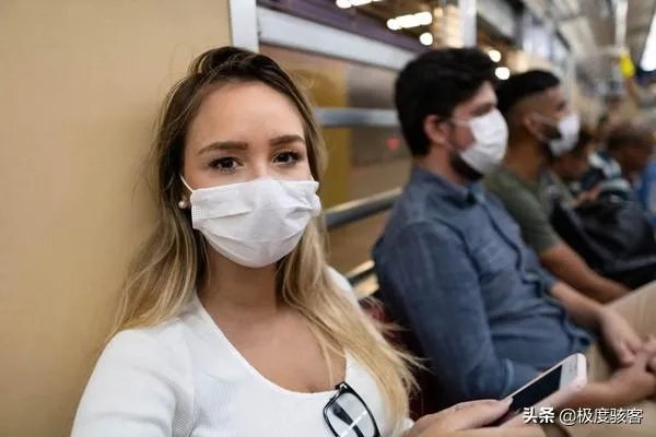 美国新增病例又创造了自己的纪录，何时可以超越巴西？