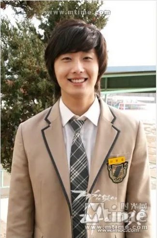 李允浩的关于角色李允浩