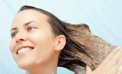 天天洗头是不是会掉头发啊?