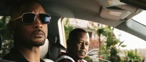 《八佰》登顶2020年世界电影票房榜单 绝地战警第二