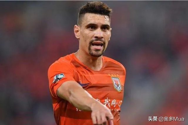 鲁能外援费莱尼确诊，假如失去了他。谁能替补他的位置，鲁能会做什么样的调整？