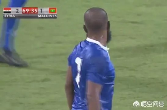 国足最新一期大名单出炉，锋线上有三名中锋，艾克森会再一次被安排到边路位置上吗？