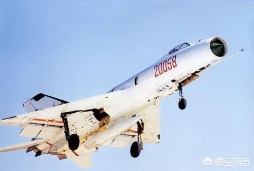 如何评价歼8系列战机?