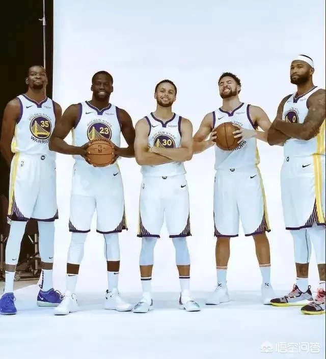 有消息称考辛斯将于1月19日复出,并担任球队首发中锋,科尔为什么不让他从替补打起?