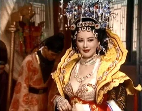 武则天风流艳史曝光  宫雪花版武则天成经典