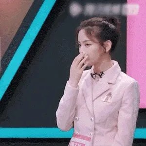 杨超越为什么会受人追捧？