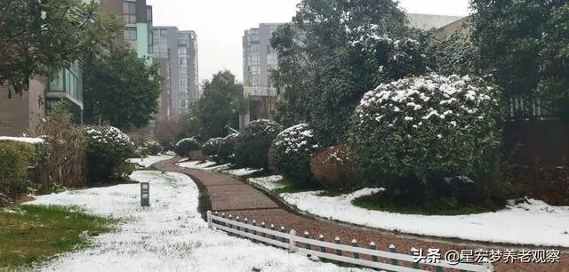 最近想入手美达浅草明苑小区的房子，但是中介推荐了一个边户，美达浅草明苑小区噪音大吗？可以入手吗？