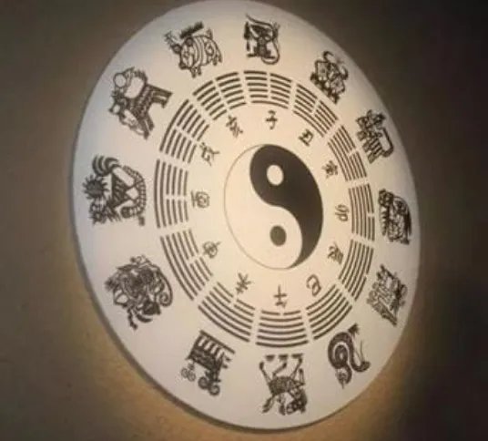 男火女金能不能在一起 男火女金对谁不好