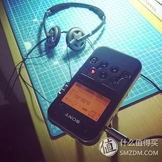 将复古进行到底 ：SONY M10 & 原创手缝皮套