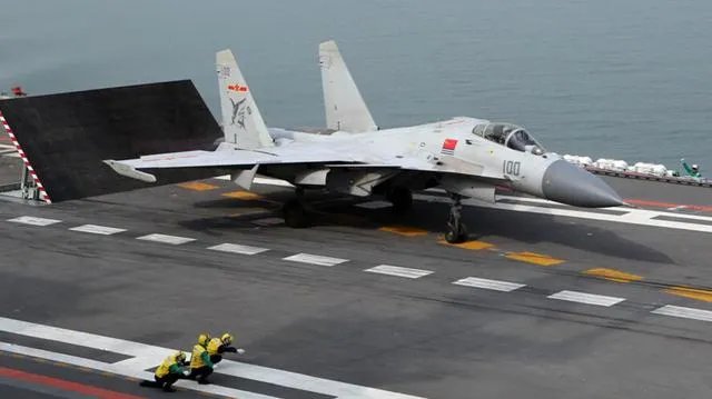 中国第二艘国产航母会直接上电磁弹射器吗？