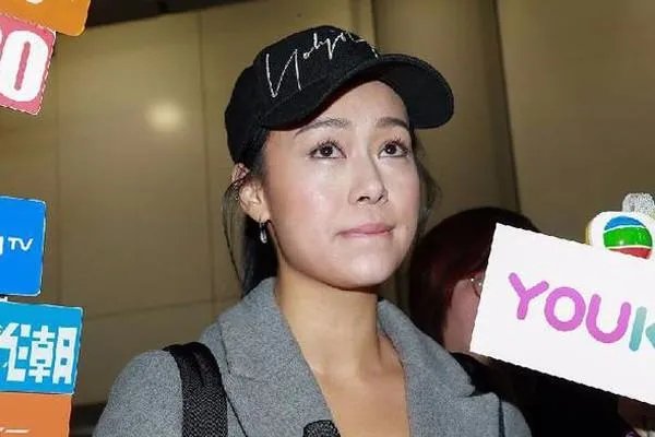 出轨风波过去八个月了，许志安黄心颖现状如何？